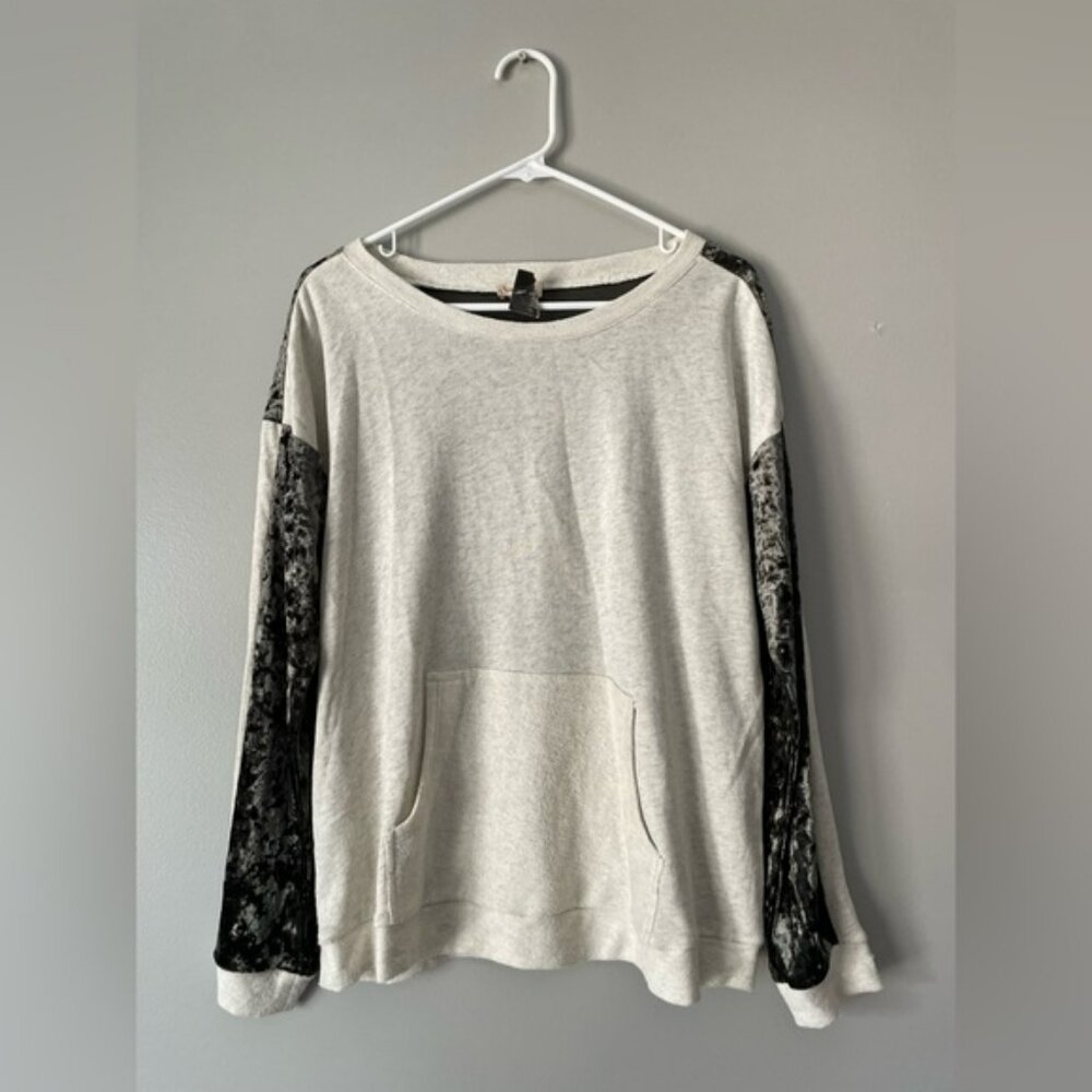 Hem & thread pull over